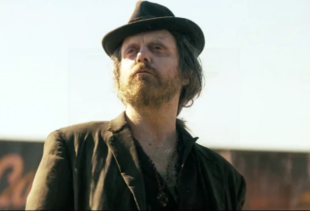 Момент из 5 серии 2 сезона сериала Фоллаут